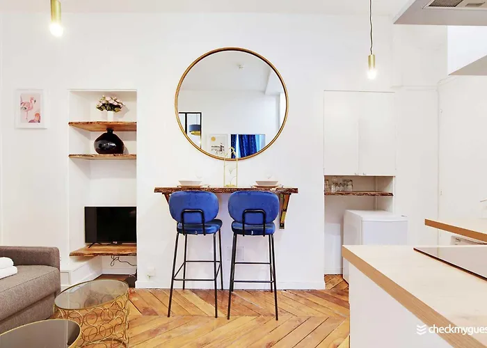 Chic Parisian Retreat Alexandre Dumas 2c