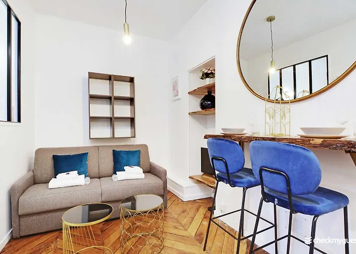 Chic Parisian Retreat Alexandre Dumas 2c Apartman Párizs